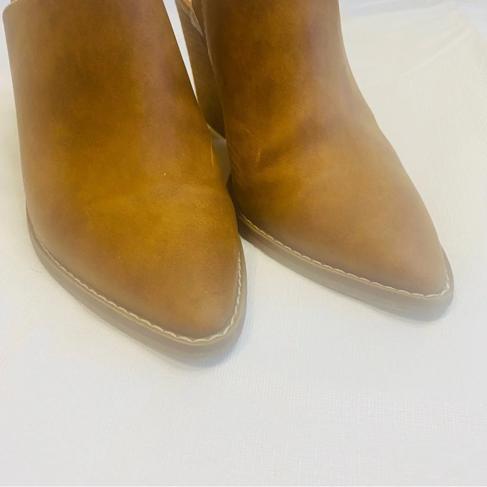 Abound Tan Mules - Picture 6 of 8